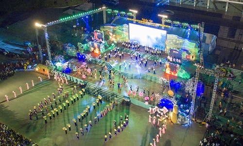 В Лаокае открылся 13-й Праздник культуры, спорта и туризма народностей северо-запада Вьетнама - ảnh 1